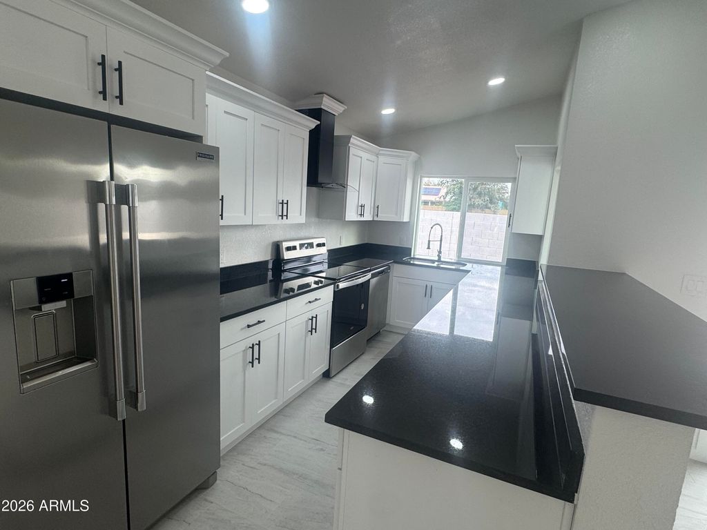 18815 N 43RD Drive, Glendale, AZ 85308 — photo 5