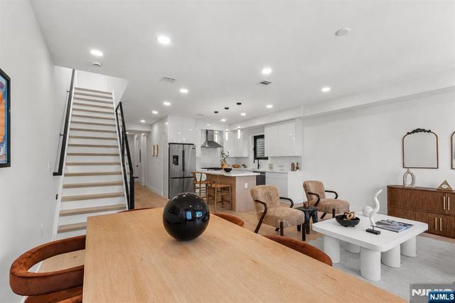 99 Van Horne Street 2, Jersey City, NJ 07304