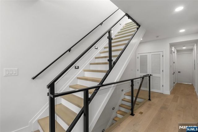99 Van Horne Street 2, Jersey City, NJ 07304