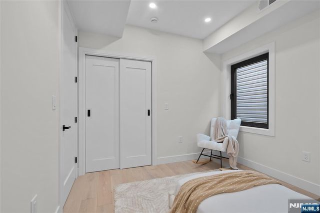 99 Van Horne Street 2, Jersey City, NJ 07304