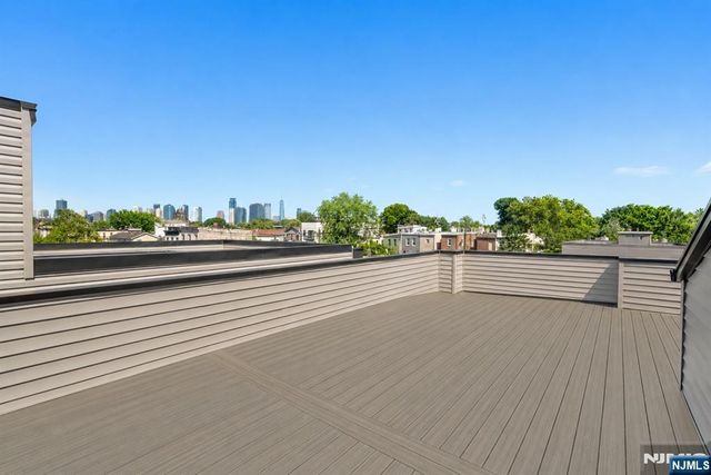 99 Van Horne Street 2, Jersey City, NJ 07304