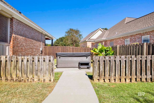 19279 Fairfax Drive, Fairhope, AL 36532