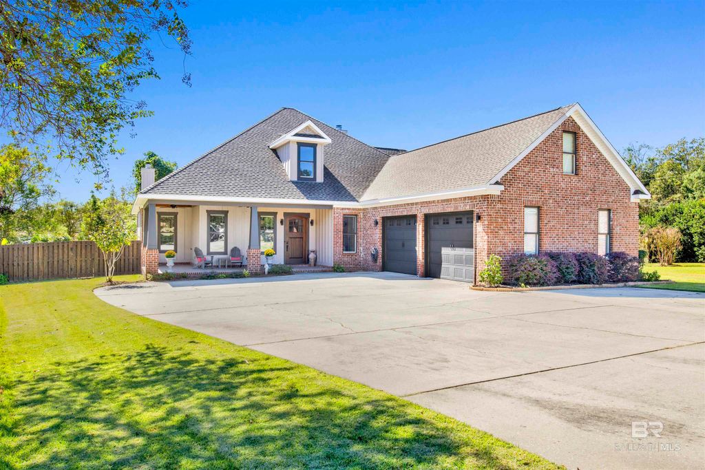 19279 Fairfax Drive, Fairhope, AL 36532