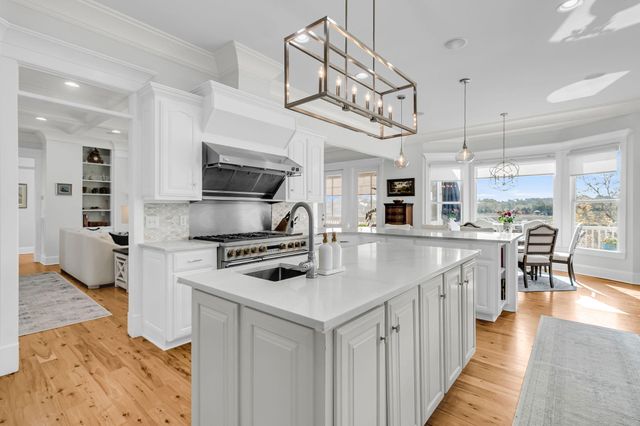 2805 Parkers Landing Road, Mount Pleasant, SC 29466