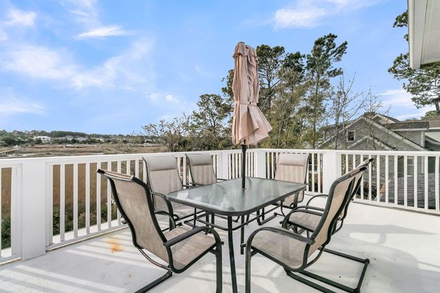 2805 Parkers Landing Road, Mount Pleasant, SC 29466