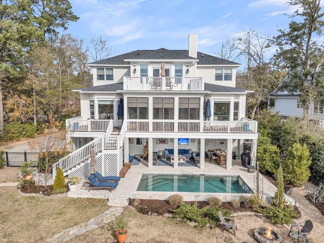 2805 Parkers Landing Road, Mount Pleasant, SC 29466