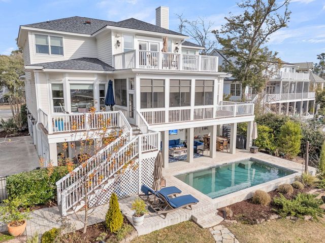 2805 Parkers Landing Road, Mount Pleasant, SC 29466