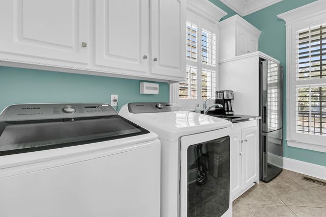 2805 Parkers Landing Road, Mount Pleasant, SC 29466