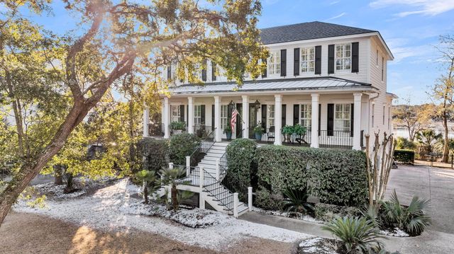 2805 Parkers Landing Road, Mount Pleasant, SC 29466