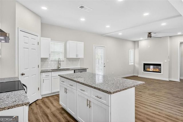 5571 Panola Place, Lithonia, GA 30058