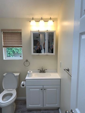 20 Church Ave, East Bridgewater, MA 02333