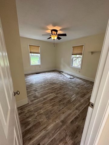 20 Church Ave, East Bridgewater, MA 02333