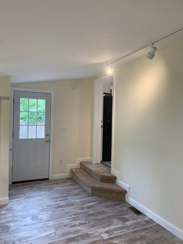 20 Church Ave, East Bridgewater, MA 02333