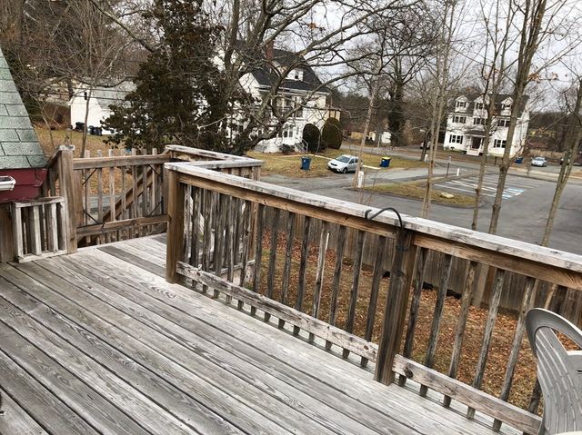 20 Church Ave, East Bridgewater, MA 02333