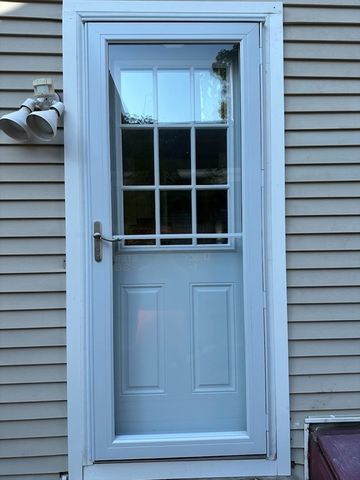 20 Church Ave, East Bridgewater, MA 02333