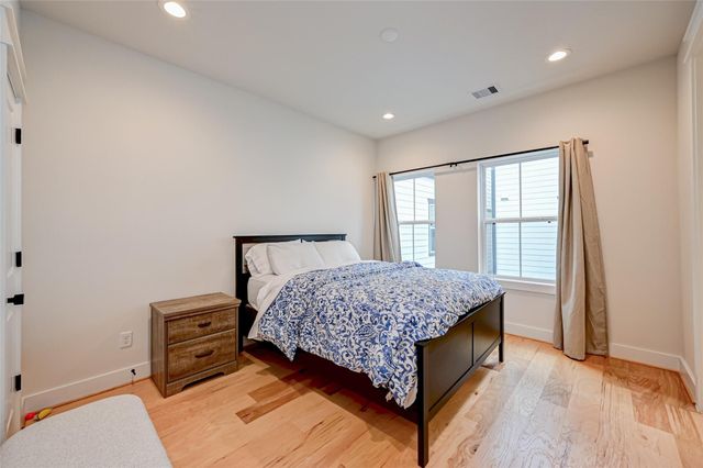 5418 Wheatley Street D, Houston, TX 77091