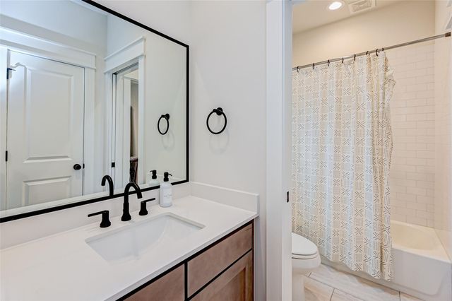 5418 Wheatley Street D, Houston, TX 77091