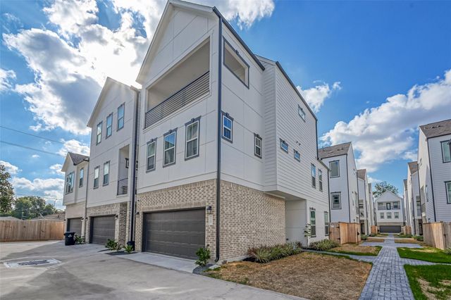 5418 Wheatley Street D, Houston, TX 77091