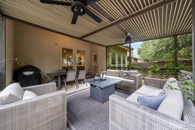 8222 Dahlia Run, San Antonio, TX 78015