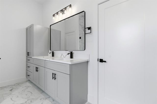 5512 Hardy Street, Houston, TX 77009
