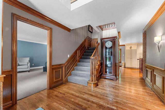 152 GARDEN GATE COURT, Green Bay, WI 54313