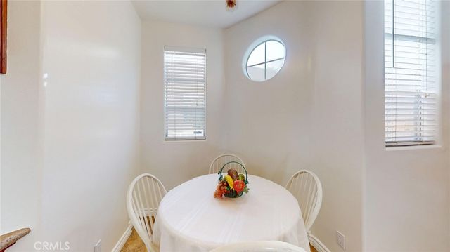 4630 Woodley 302, Encino, CA 91436