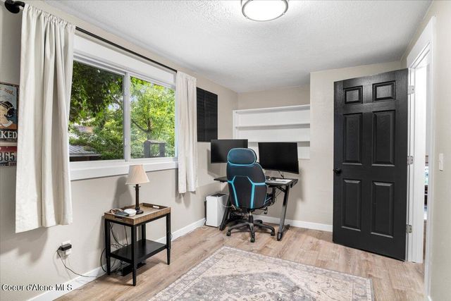 3212 N 7TH ST, Coeur D'alene, ID 83815