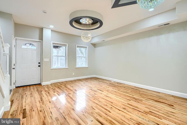 3513 GELSTON DR, Baltimore, MD 21229