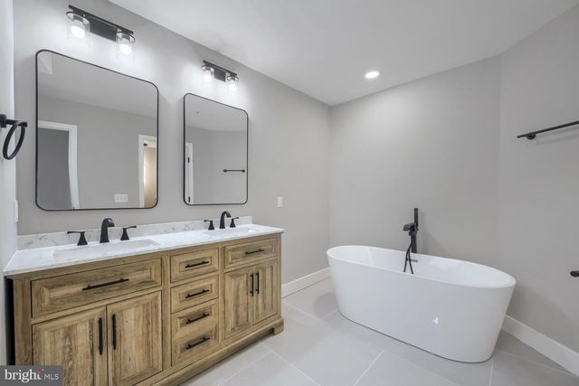 24 STRETHAM CT, Owings Mills, MD 21117