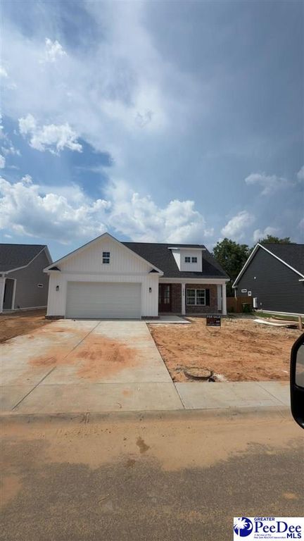 3029 Fincher Drive, Florence, SC 29501