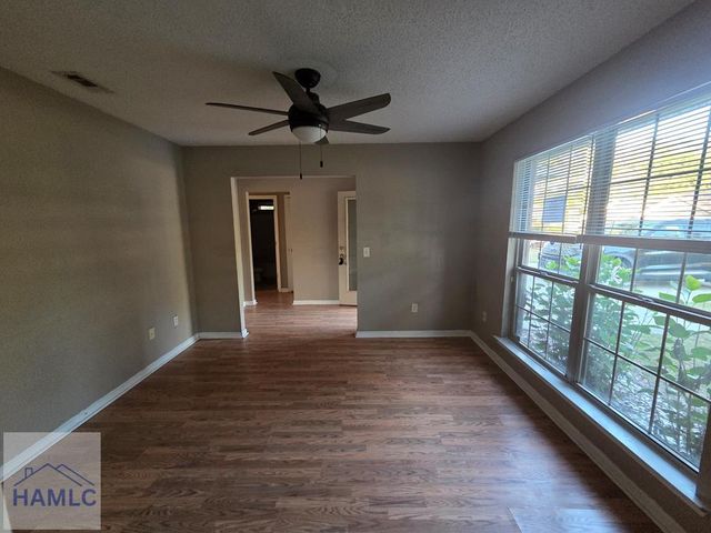 170 Wayfair Lane, Hinesville, GA 31313