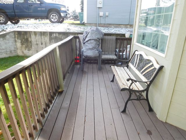 1218 DAVIS St, Milton Freewater, OR 97862