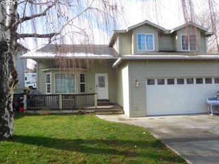 1218 DAVIS St, Milton Freewater, OR 97862