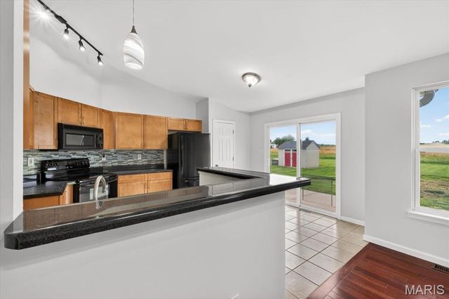77 Browning Drive, Wright City, MO 63390