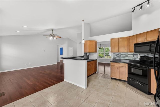 77 Browning Drive, Wright City, MO 63390