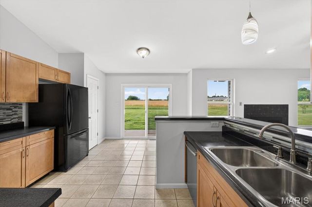 77 Browning Drive, Wright City, MO 63390