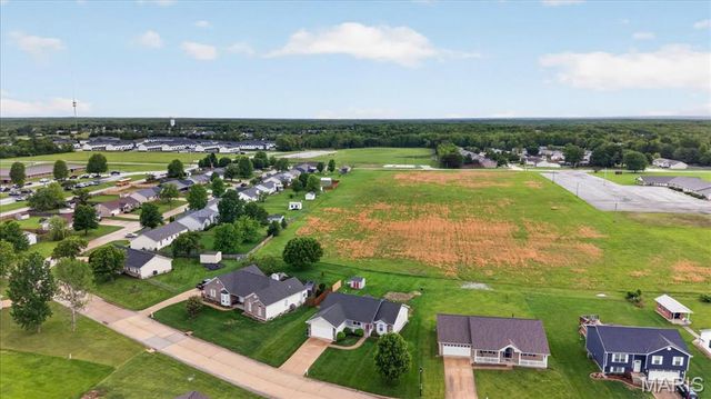77 Browning Drive, Wright City, MO 63390