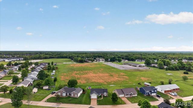 77 Browning Drive, Wright City, MO 63390