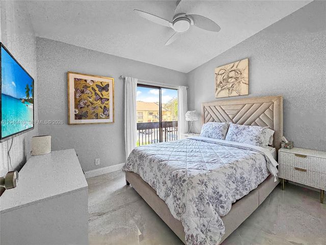 1977 SW 15th St 116, Deerfield Beach, FL 33442