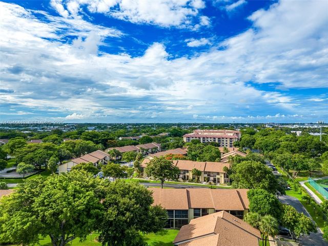 1977 SW 15th St 116, Deerfield Beach, FL 33442