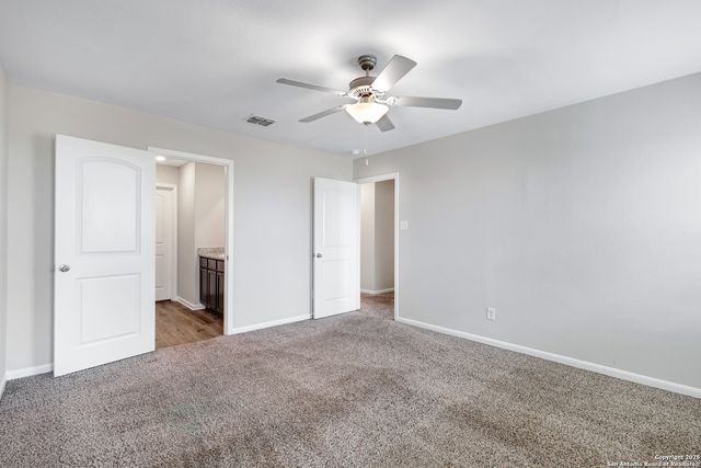 9226 Bennett Forest, Converse, TX 78109