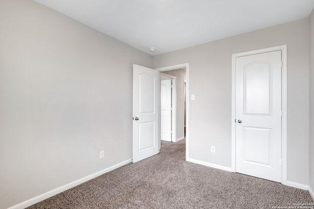 9226 Bennett Forest, Converse, TX 78109
