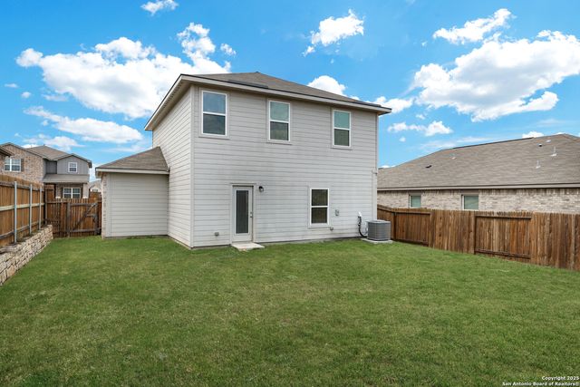 9226 Bennett Forest, Converse, TX 78109
