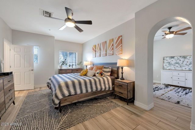 3935 E ROUGH RIDER Road 1179, Phoenix, AZ 85050