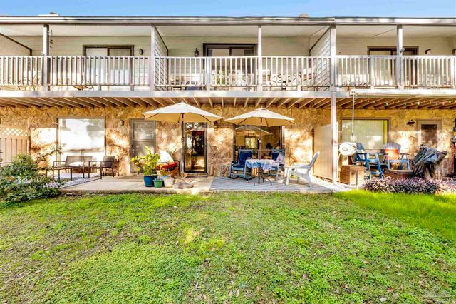 15009 Innerarity Pt Rd, Pensacola, FL 32507