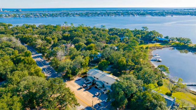 15009 Innerarity Pt Rd, Pensacola, FL 32507