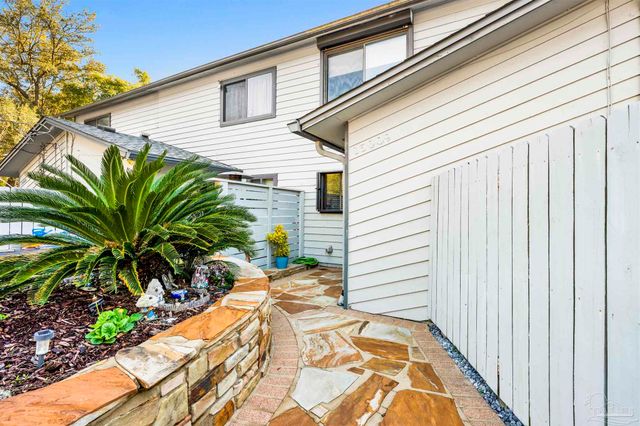 15009 Innerarity Pt Rd, Pensacola, FL 32507