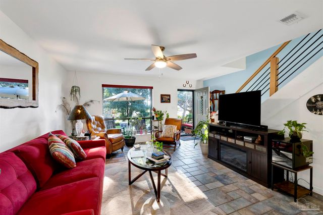 15009 Innerarity Pt Rd, Pensacola, FL 32507