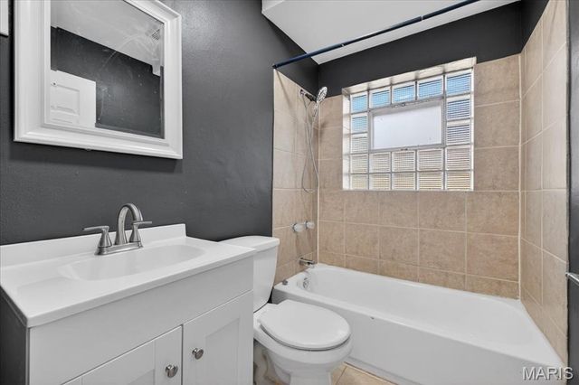 10235 Midland Boulevard, Overland, MO 63114