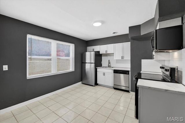 10235 Midland Boulevard, Overland, MO 63114